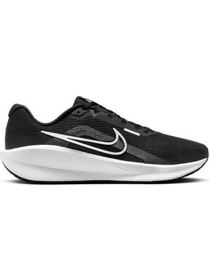 Nike Downshifter 13 Erkekler İçin Siyah Spor Ayakkabı Nefes Alabilir Yapı ile Koşu ve Yürüyüş İçin İdeal