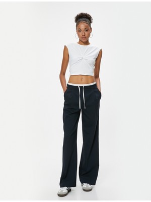 Koton Kolsuz Atlet Önü Büzgülü Bisiklet Yaka Slim Fit