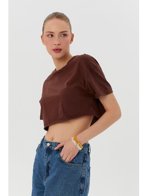 Kıvrık Kollu Basic Crop Tshirt