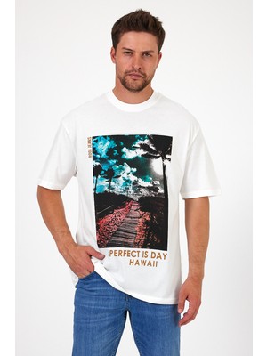 Erkek Bisiklet Yaka Hawaıı Baskılı T-shirt 7021