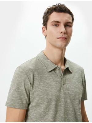 Koton Polo Yaka Tişört Düğme Detaylı Kısa Kollu Kırçıllı - Koton - 4SAM10096MK - Haki - L