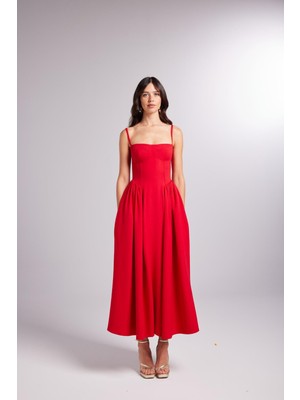 Holly Lolly Askılı Uzun Gloplu Elbise Kırmızı Zarif Silüet İle Özel Olaylar İçin Tasarlandı