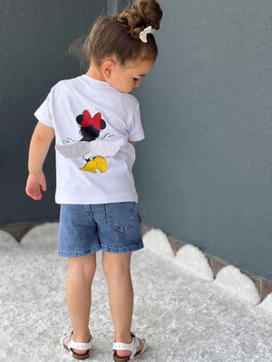 Modagard Beyaz Minnie Mouse Kanat Detaylı T-Shirt Kot Şort Takım