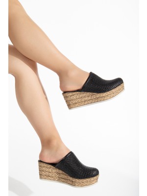 Analin Shoes Kadın Deri Önü Kapalı Dolgu Topuk Terlik 7081 Terlik  Sıyah 36