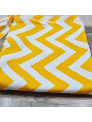 Devrim Olivya Tekstil Sarı-Beyaz Zikzak Desenli Özel Dikim Lüks Branda Balkon Perdesi