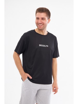 Yüksel Işık Spor T-Shirt Erkek Brooklyn Baskılı Siyah Renk Yuvarlak Yaka Kappa Kumaş