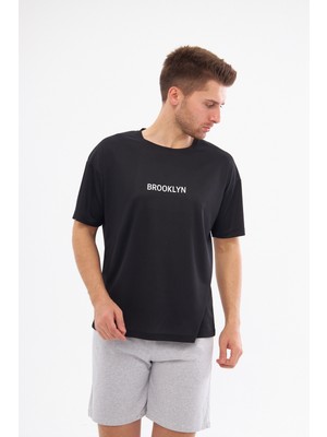 Yüksel Işık Spor T-Shirt Erkek Brooklyn Baskılı Siyah Renk Yuvarlak Yaka Kappa Kumaş