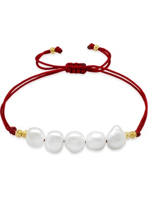 Gümüş Hediye Al Makrome Örgülü Naturel Kesim Kırmızı Ipli Dorika Top Süslemeli Doğal Inci Kadın Bileklik