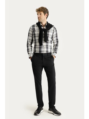 Kiğılı Slim Fit Dar Kesim Likralı Saten Kanvas / Chino Pantolon