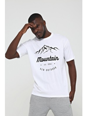 New Outdoor Montain T-Shirt Beyaz