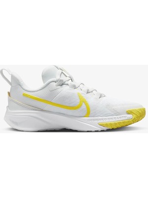 Nike Çocuk Siyah Yürüyüş Ayakkabısı DX7614-101 Star Runner 4 Ps Beden: 31