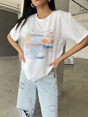Blah Copenhagen Baskılı Yapay Zeka Tasarımı Penye Oversize %100 Pamuk Kadın T-Shirt