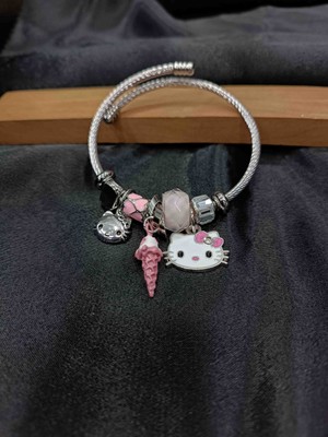 Dna Pandora, Hello Kitty Charmlı Pembe Çelik Bileklik