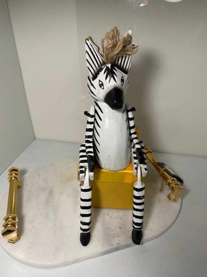 Elif Aksesuar Ahşap Salanan Hayvan Figürü Zebra
