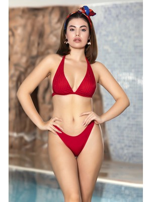 Hazelin Kadın Kırmızı Taş Detaylı Boyundan Ip Bağlamalı Arkası Kopçalı Üçgen Bikini Takımı HZL24S-AR1614-03