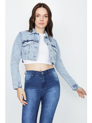 Select Moda Kadın Etek Ucu Püsküllü Crop Denim Ceket Açık Mavi Renkli Şık Tasarım