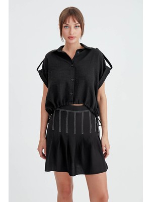 Vitrin Beli Büzgülü Viskon Keten Gömlek