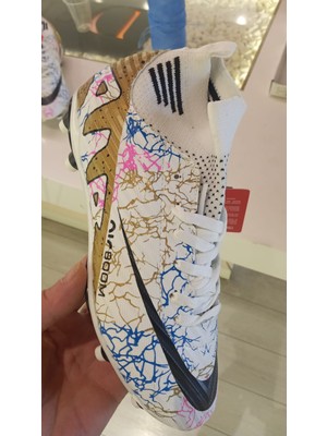 Laliga Ym Shopping Yeni Sezon Beyaz Altın Krampon Yetişkin Erkek Çoraplı Bilek Yapısı