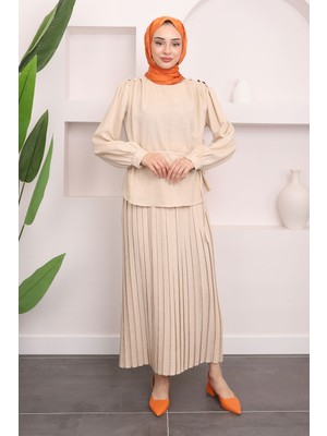 Bej Omuz Detaylı Bluz Piliseli Etek Takım