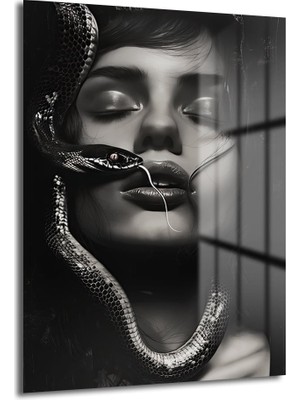 Glazella Yılan Kadın Dekorati̇f Di̇key Cam Tablo