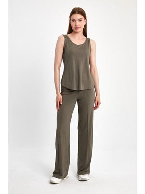 Viz10 Kadın V Yaka Sıfır Kol Kloş Silüet İkili Takım Klasik Stil Düz Desen