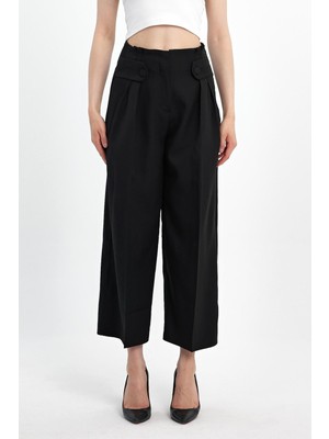 İhraç Pazarı Kadın Bol Paça Pantolon Düğme Detaylı %95 Polyester Konforlu Model