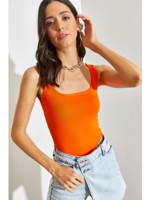 Shade Kadın Kare Yaka Kalın Askılı Atlet