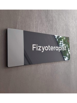 Yönline Klasik Seri Fizyoterapist Kapı Isimliği