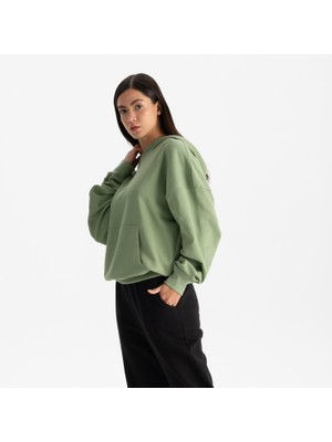 Uniu Kadın Yeşil %100 Organik Pamuk Kanguru Cepli Kapüşonlu Oversize Sweatshirt