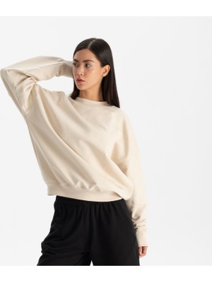 Uniu Kadın Bej %100 Organik Pamuk Bisiklet Yaka Oversize Sweatshirt