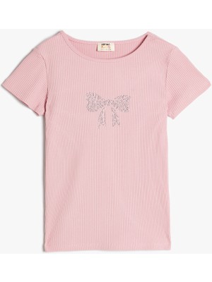 Koton T-Shirt Fiyonk Baskılı Pul Detaylı Kısa Kollu Bisiklet Yaka Pamuklu