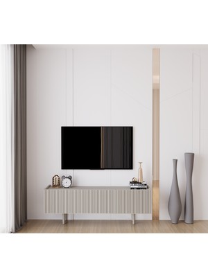 Enwood Capella Kumtaşı Rengi Mdf 3 Kapaklı Ahşap Ayaklı 140 cm Tv Ünitesi