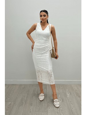 Desenli Dantel Kumaş Kalem Elbise - Beyaz