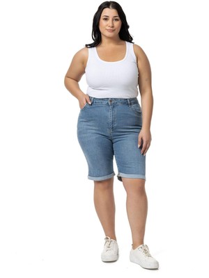 Disentis Modest Kadın Büyük Beden Açık Mavi Denim Şort Nefes Alabilir Kumaşla Tasarlandı