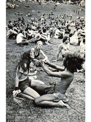 Jeronkarji Woodstock'ta Çift Tablo Ahşap Poster Dekoratif