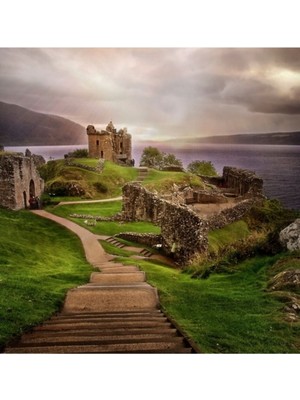 Jeronkarji Urquhart Kalesi Tablo Ahşap Poster Dekoratif