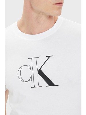 Calvin Klein Bisiklet Yaka  Pamuk Slim Fit T Shirt J30J325678YAF Erkek T Shirt J30J325678 Yaf