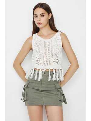 Select Moda Kadın Etek Ucu Püsküllü Örgü Crop Top