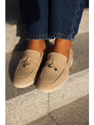Meral Özgenç Toka Detaylı Loafer
