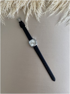 Quartz Retro Minimal Vintage Deri Kordon Kadın Kol Saati
