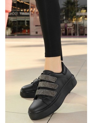 Kazax Yebta Siyah Cilt Cırt Cırtlı Spor Ayakkabı