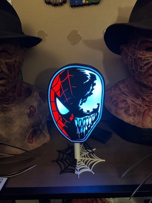 Devotech Spiderman Venom Led Işıklı Masa Lambası ve gece lambası