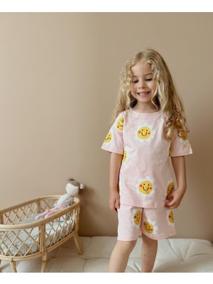Sacro Kids Papatya Gülen Yüz Desenli Şort T-Shirt Kız Çocuk Takım