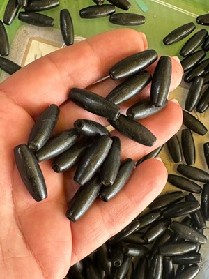 Gönülden Tasarım 2 cm 30 Adet Delikli Ahşap Siyah Takı Boncuğu