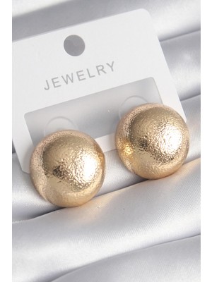 E-Bijuteri Pirinç Gold Renk Işleme Detay Top Model Kadın Küpe