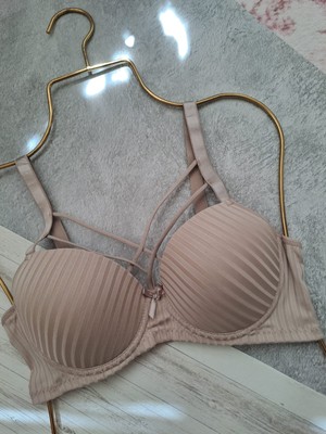 Nariya Kadın Büyük Beden Sütyen C Cup Toparlayıcı  Telli Günlük Rahat Sütyen Iç Giyim Battal Çamaşır Askı Detaylı Şık Günlükboş Cupsütyen