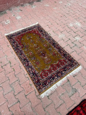 DesignEv 91X151 cm Eski El Yapımı Iran Halısı, Çiçek Desenli Yün Dekoratif Kilim