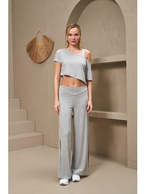 Pjs Pijama 25172 Kadın Kayık Yaka Yırtmaçlı Bol Paça Büstiyerli Üçlü Takım