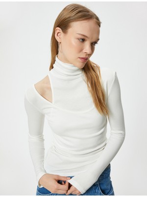 Koton Uzun Kollu Tişört Balıkçı Yaka Pencere Detaylı Viskon Kumaş