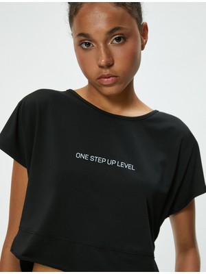 Koton Crop Spor Tişört Slogan Baskılı Bisiklet Yaka